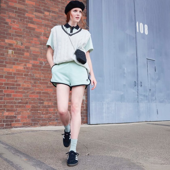 FRENCH TERRY HIGH-RISE SHORTS - Picture 7 of 9